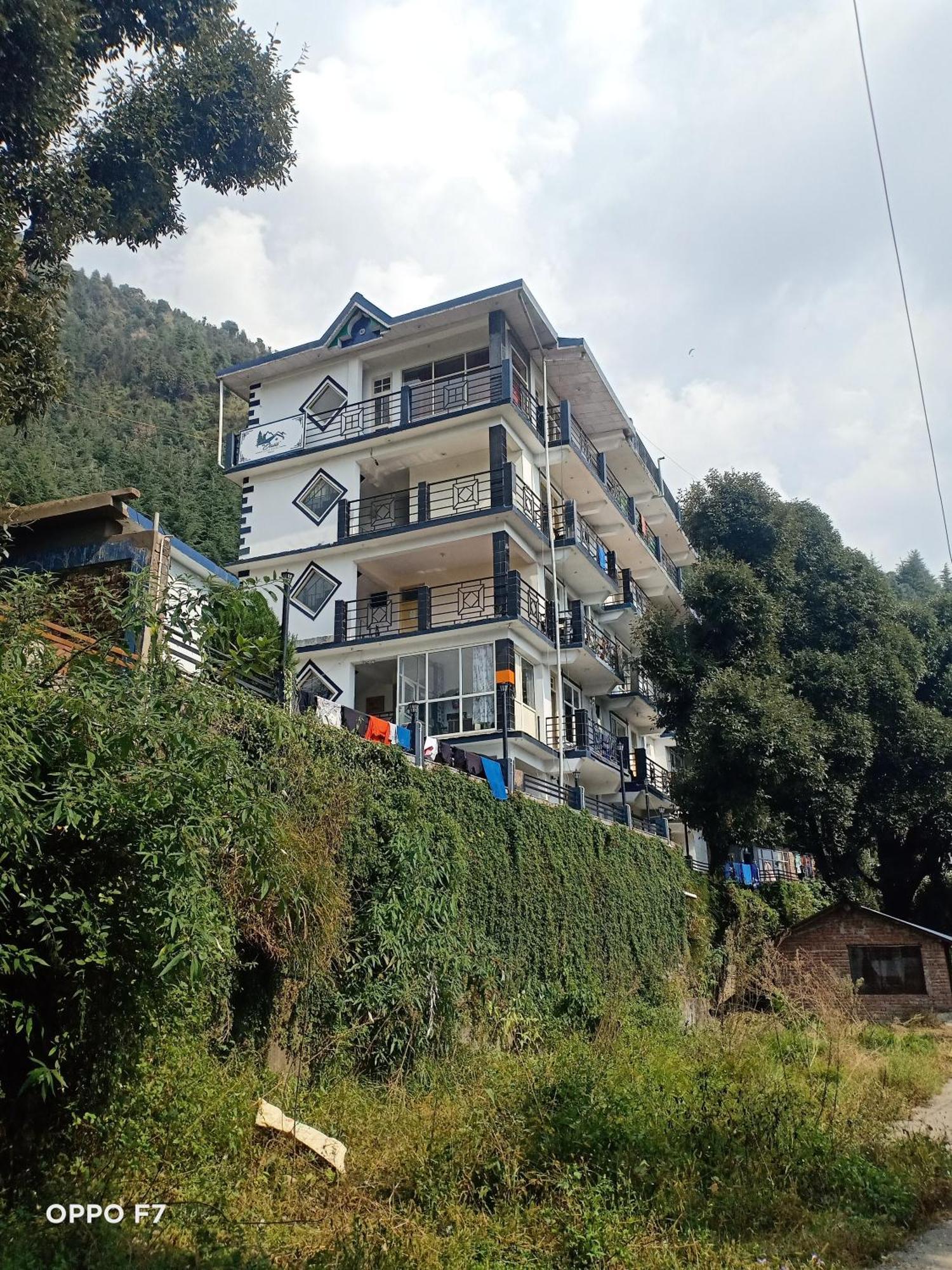 Oasis Guest House Bhagsu D'Shala Dharamshala Exterior foto